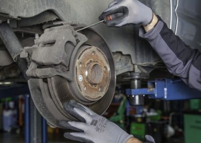 an image of Mesa truck brake repair service